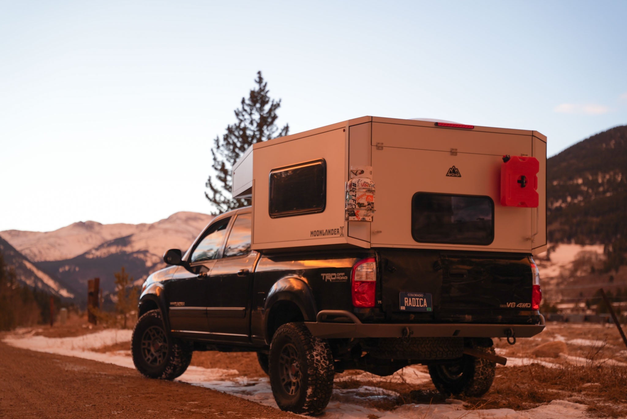 Why Hard-Shell Truck Campers Are the Best Upgrade for Year-Round Adventure