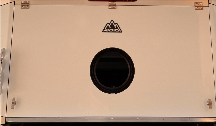 MLX Tailgate Porthole Window