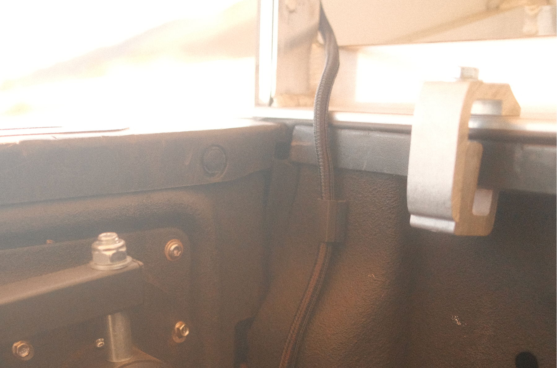 Braided Wire & Proprietary Clips